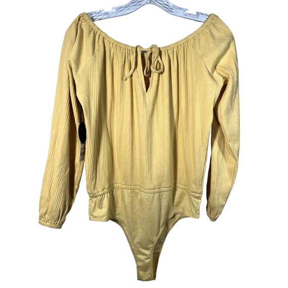 Amuse Society VILLAGE LONG SLEEVE KNIT BODYSUIT Size S M Mustard Yellow - Picture 6 of 8